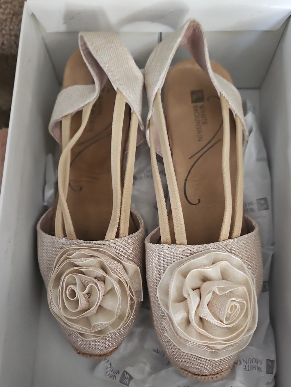 White Mountain Women's Cream Floral Slingback Wedge